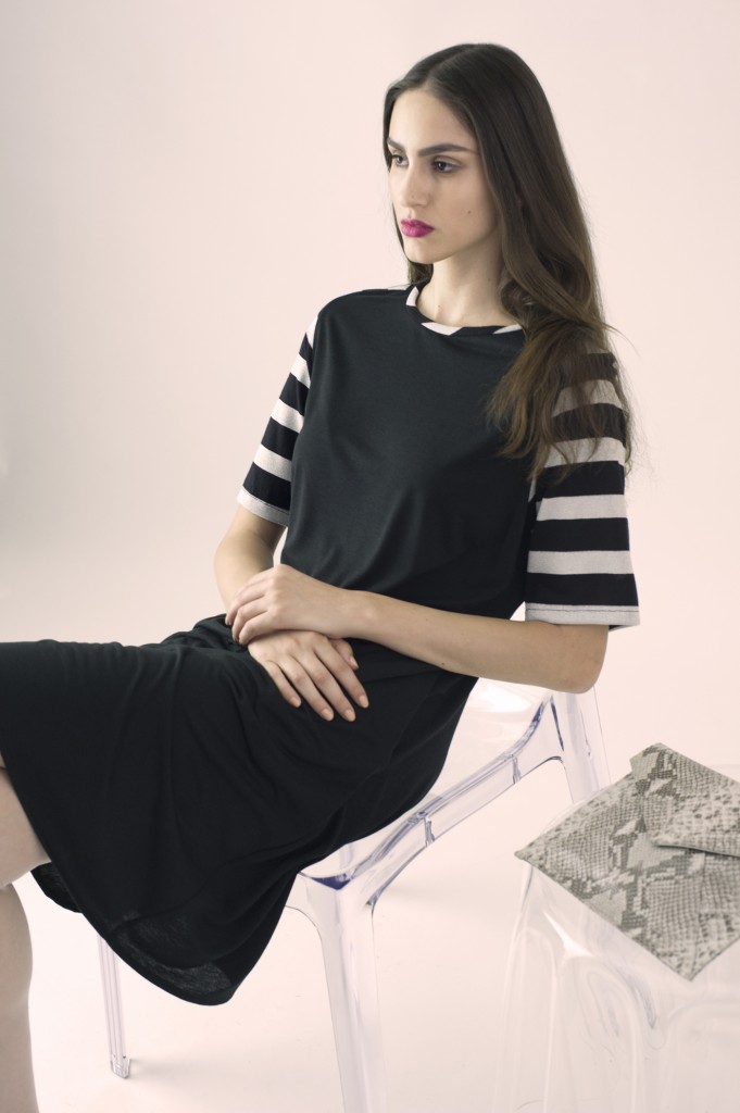 דורין פרנקפורט סתיו חורף 2014- שמלה מחיר 450 שח- תיק מחיר 350 שח- צלם עמית גושר (2)